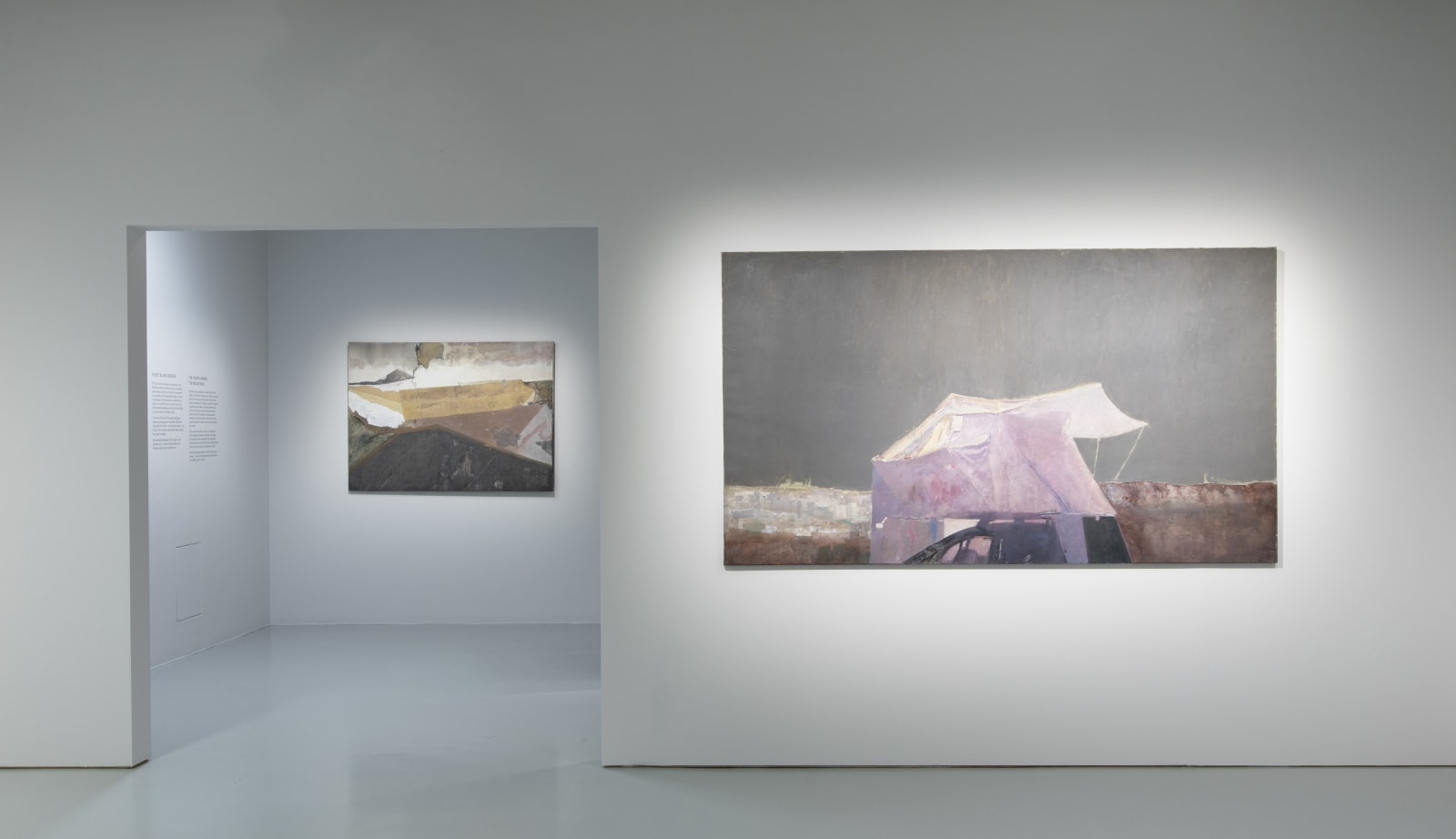 Installation view of the exhibition &laquo; Edi Hila, Fractured Horizons &raquo; (08.11.2025 - 12.04.2026). &copy; Helene Toresdotter