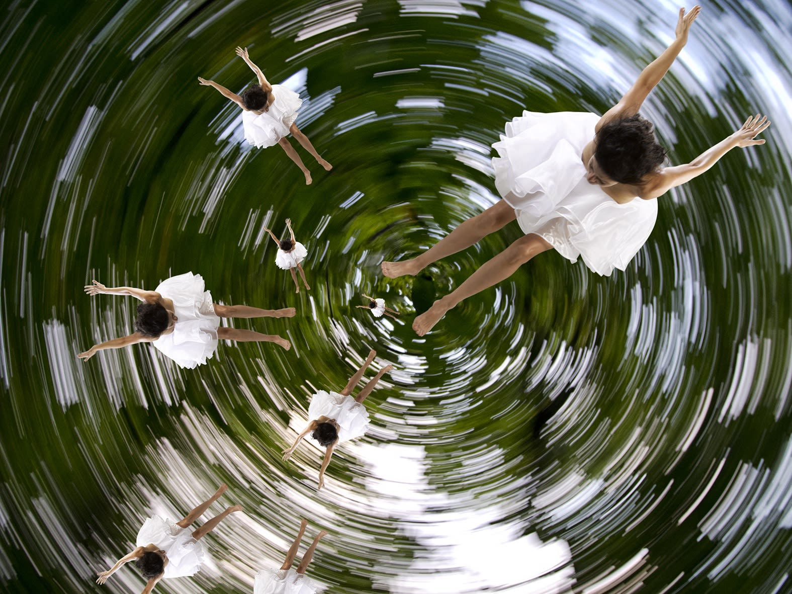 ANİ ÇELİK AREVYAN, Traces of This World, Untitled #7 , 2012