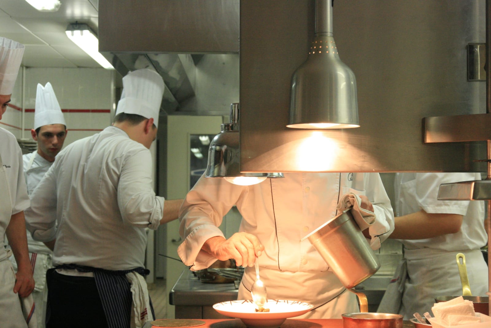 ALİ KAZMA, Cuisine (Obstructions Series), 2010