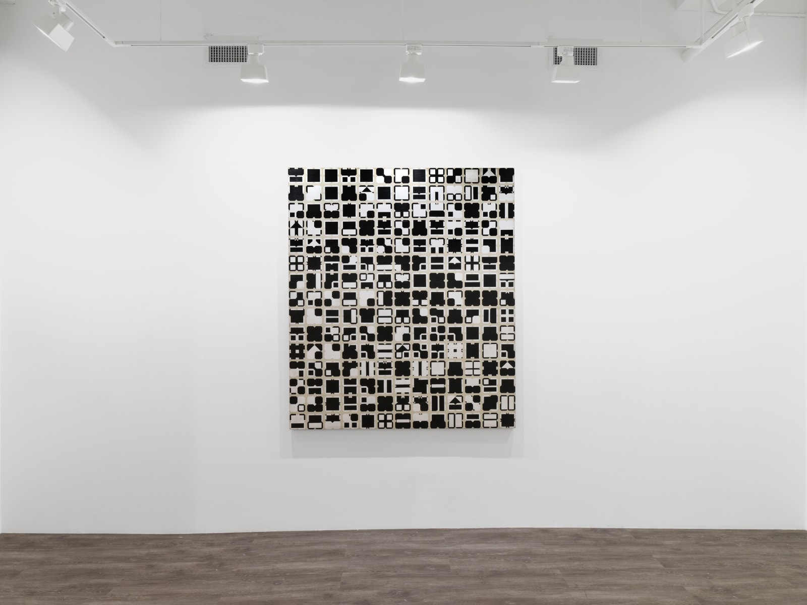 Installation view: Ralph Iwamoto: Octagonal Permutations