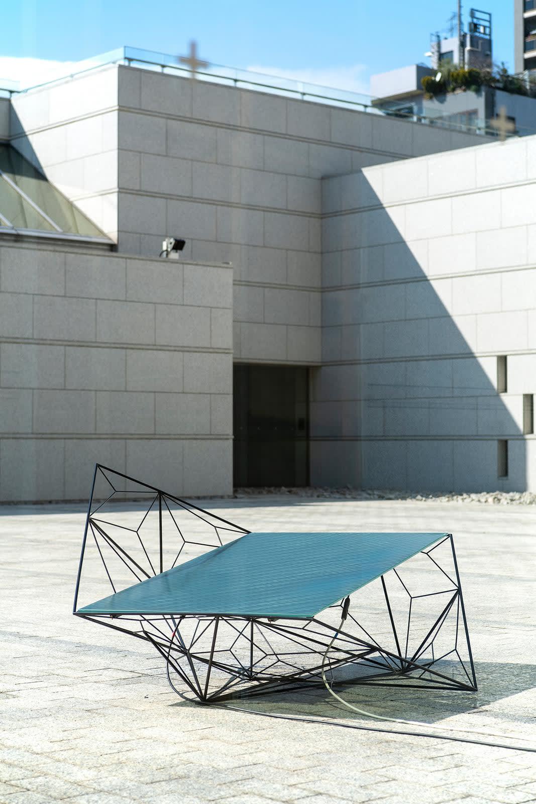 Installation view, Olafur Eliasson: Sometimes the river is the bridge, The Museum of Contemporary Art Tokyo, 2020 Photo: Kazuo Fukunaga,...