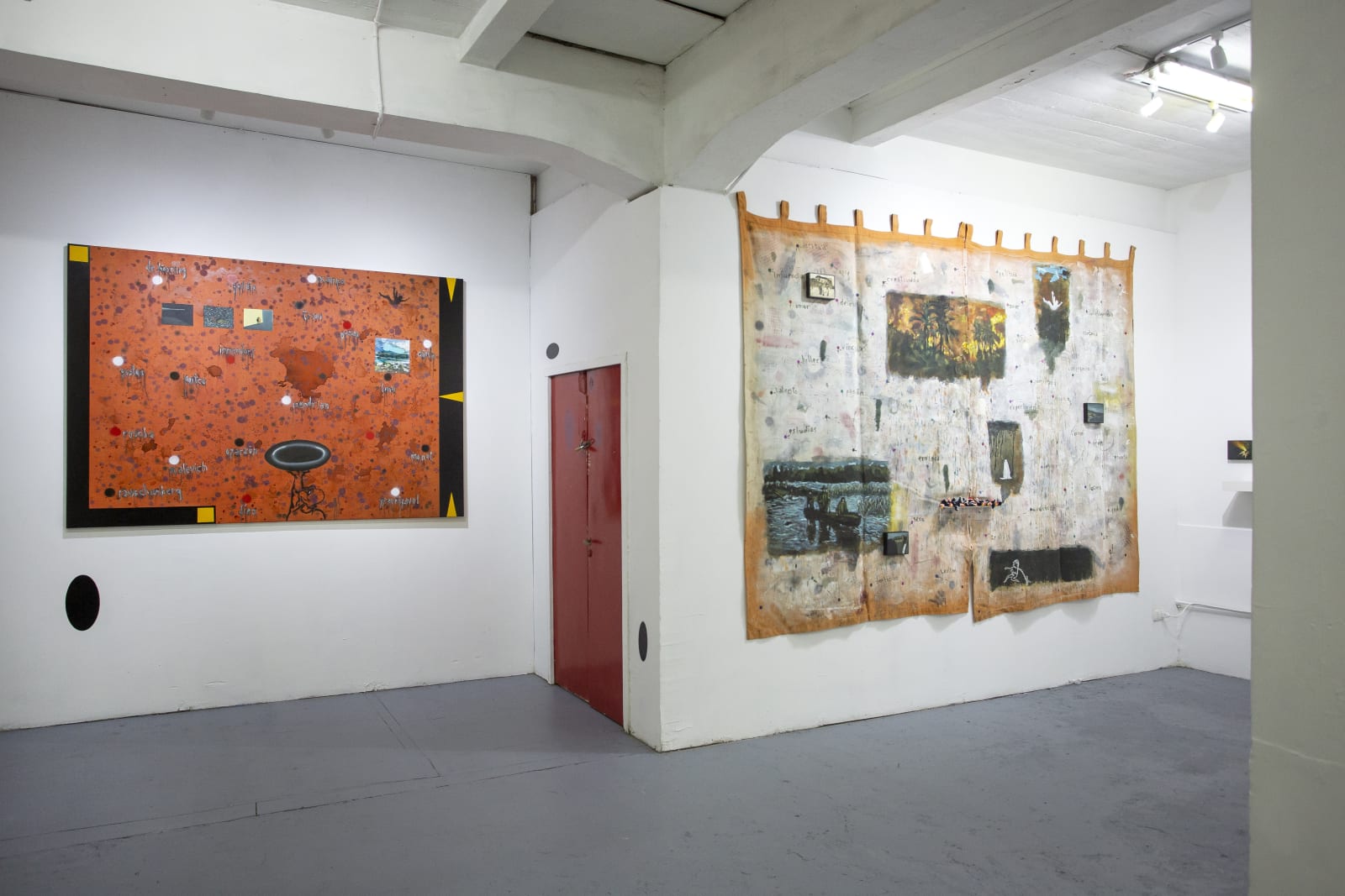 Installation view of the exhibition La Tierra Prometida by Coco González Lohse at Sala Leve. Santiago, Chile, September 2021.