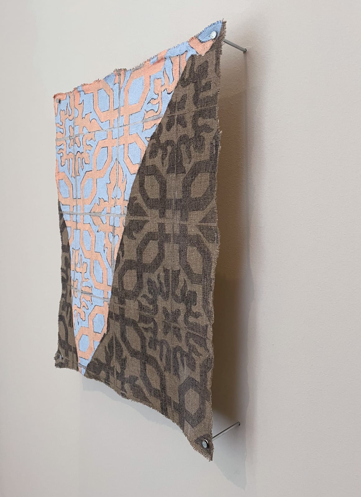 Paula Valdeón Lemus, Another green snake (duplicate), 2021