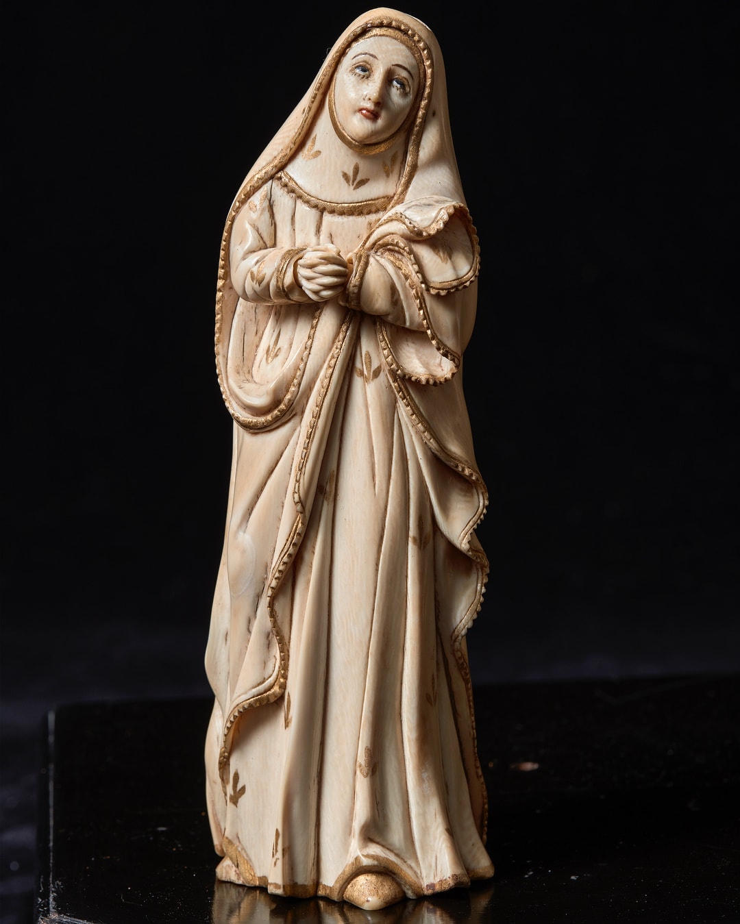 Calvary with Jesus Christ, Mater Dolorosa, Saint John and Mary Magdalene, 17th century