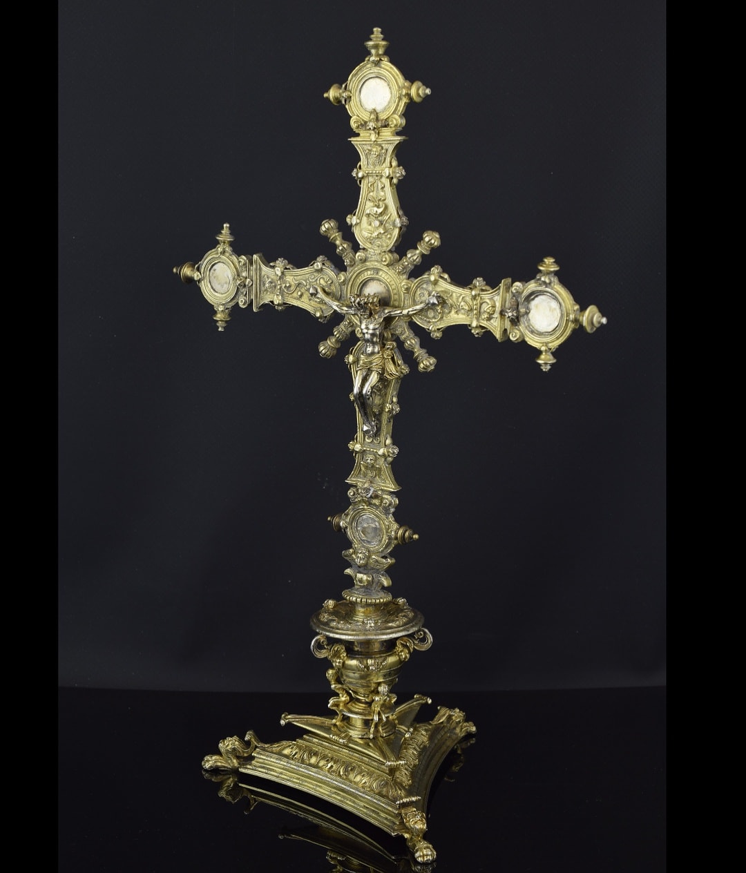 Altar Cross, circa 1535-1559