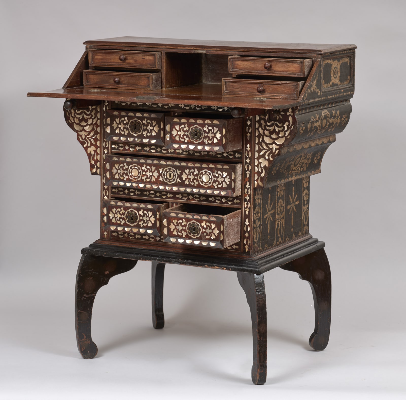 WRITING CABINET WITH DROP-DOWN FRONT, Peru, 17th century
