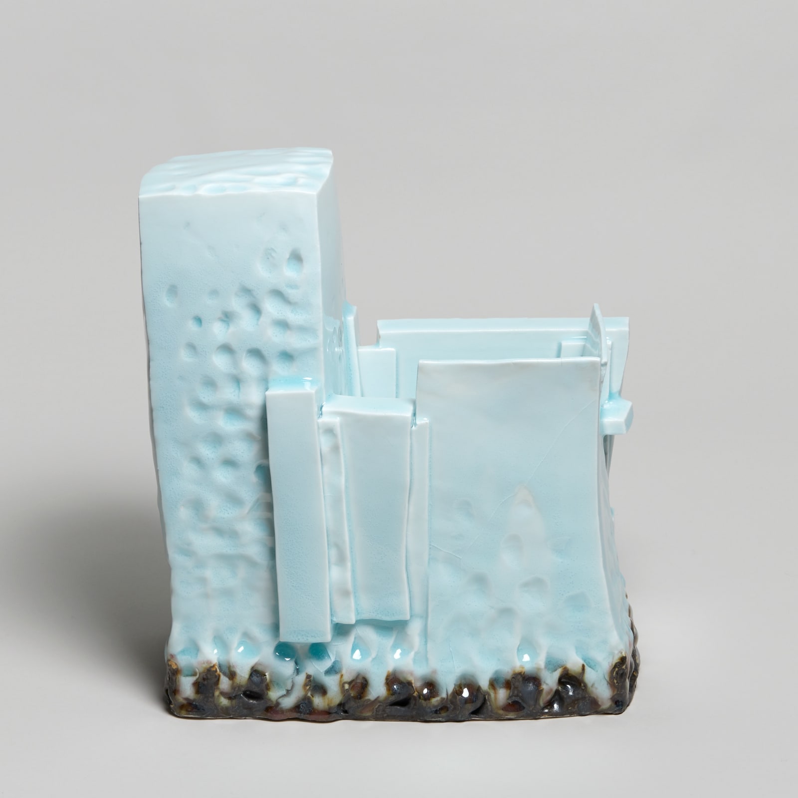 Masamichi Yoshikawa, #022743  Kayho (Luxuriant pottery palace), 2023