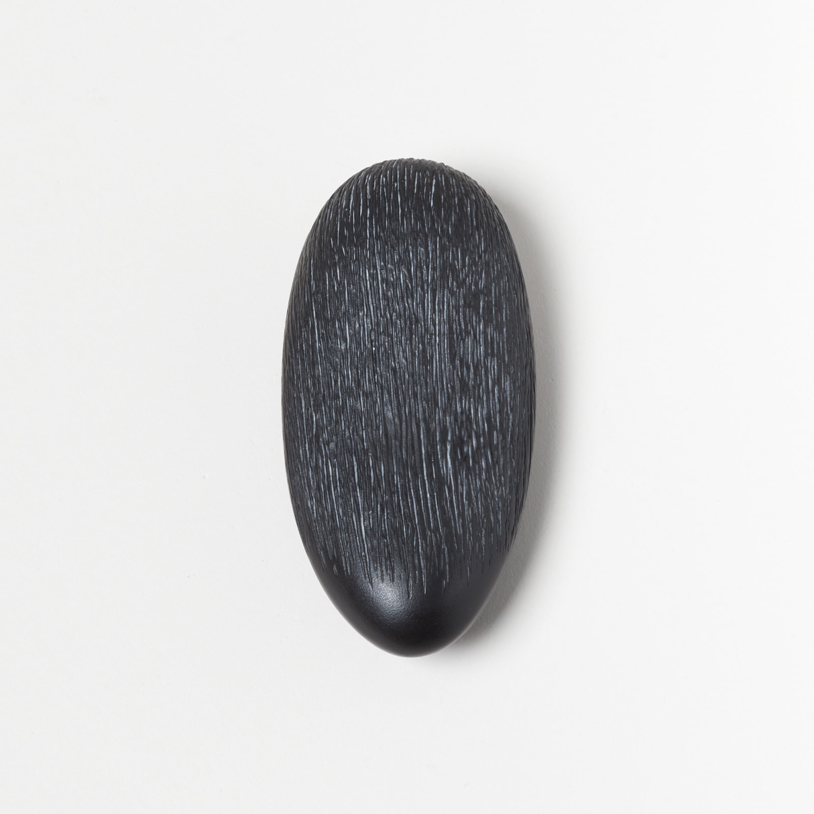 Andreas Caderas, #011192  Dose in der Form eines Steins, 2001