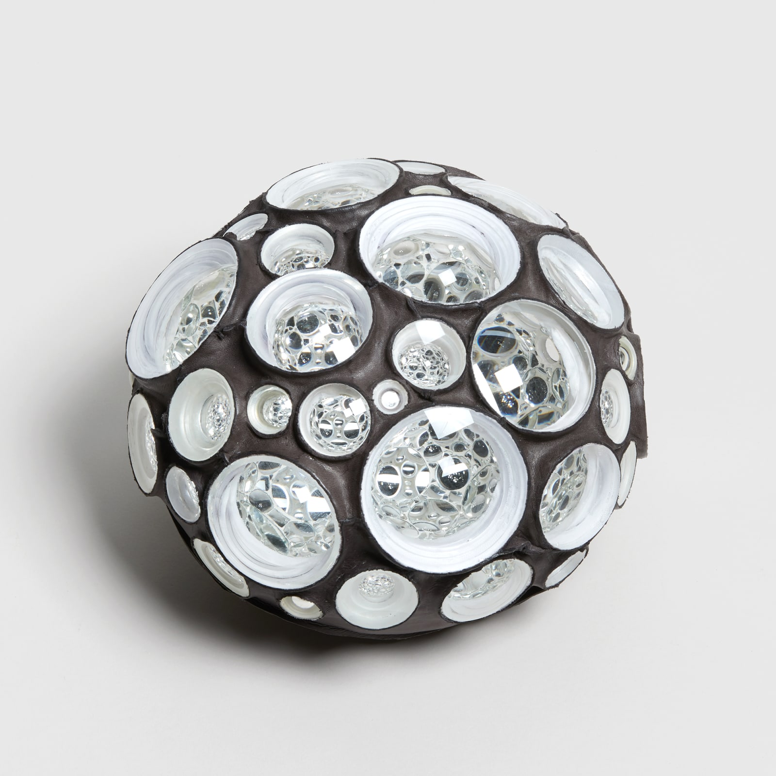 Hitomi Uchikura, #023120  Bright Cells, 2025-IV, deep green, 2025