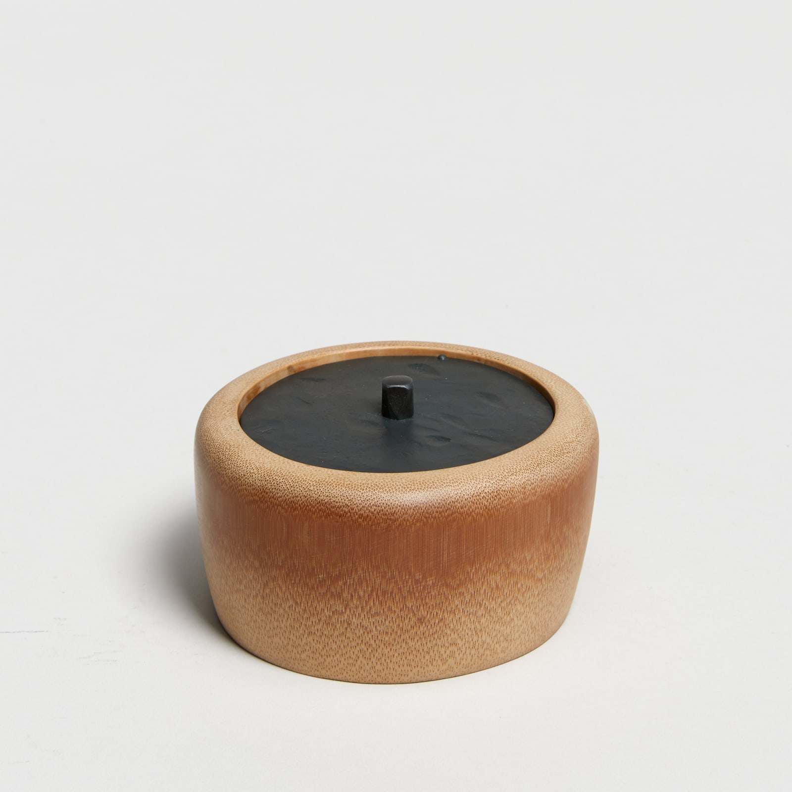 Andreas Caderas, #023131  Dose aus Bambus, 2025