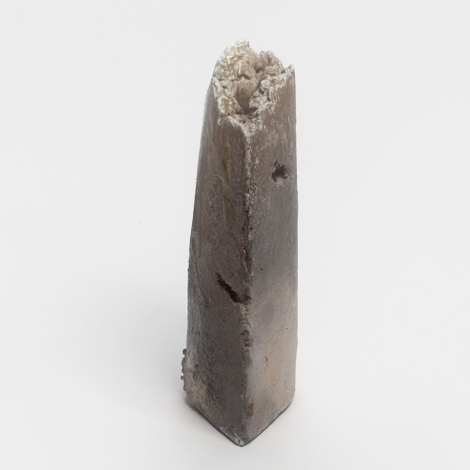 Kei Tanimoto, #019633  Vase (hanaire), Iga-Typ, 2011
