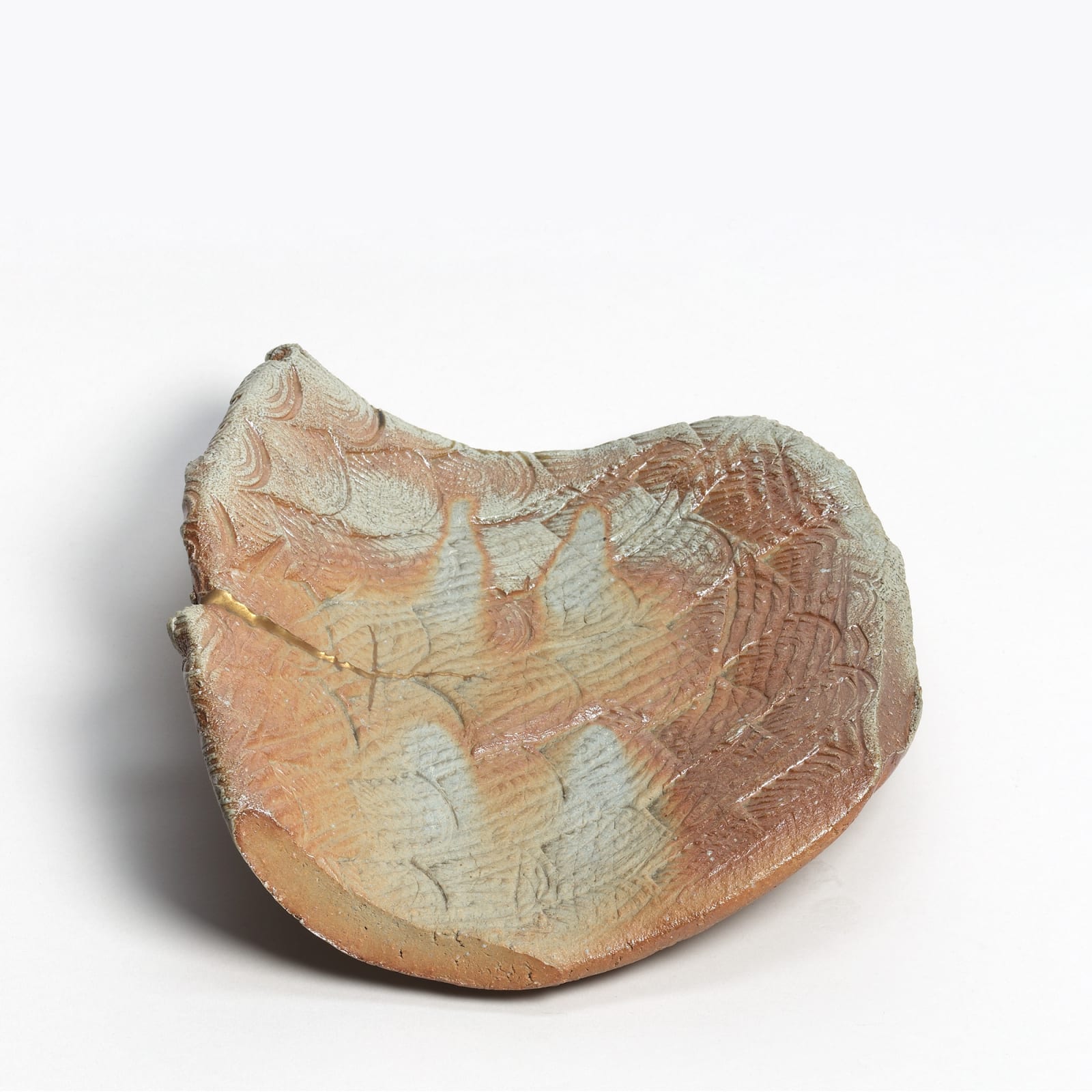 Kei Tanimoto, #020171  Feuerfarbene Platte mit Muster (iga kokumon hiiro-sara), Iga-Typ, 1995