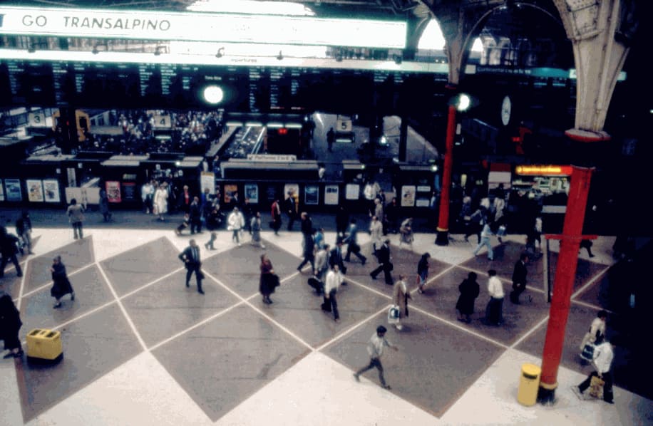 Tess Jaray Victoria Station Concourse, 1985