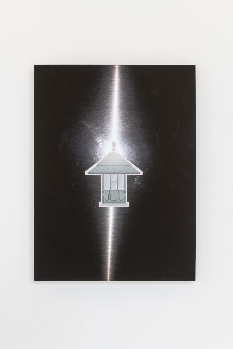 Mimi Hope Magnet, 2019 C-Type print on Aluminium 21 x 28 x 2 cm