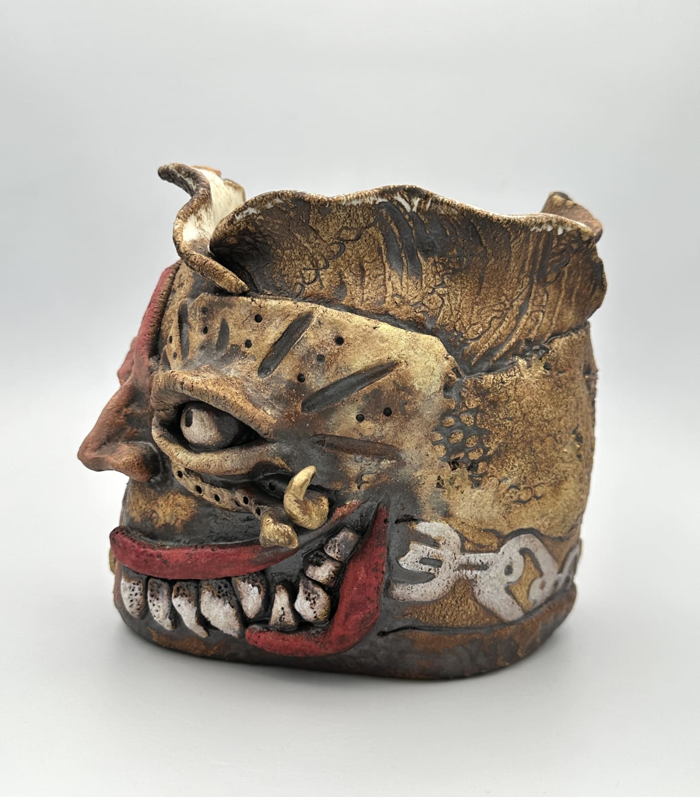 Connie Roldan, La Gorgona Incatenata, 2024