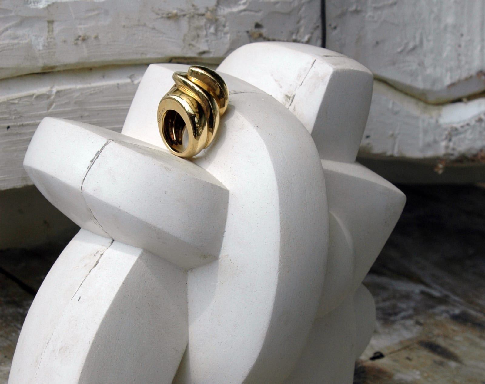 Sophia Vari, Jewellery and sculpture study, 2011