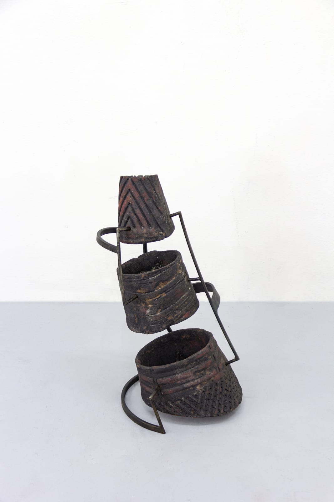 Yeni Mao, fig 31.4 hull and echo, 2024