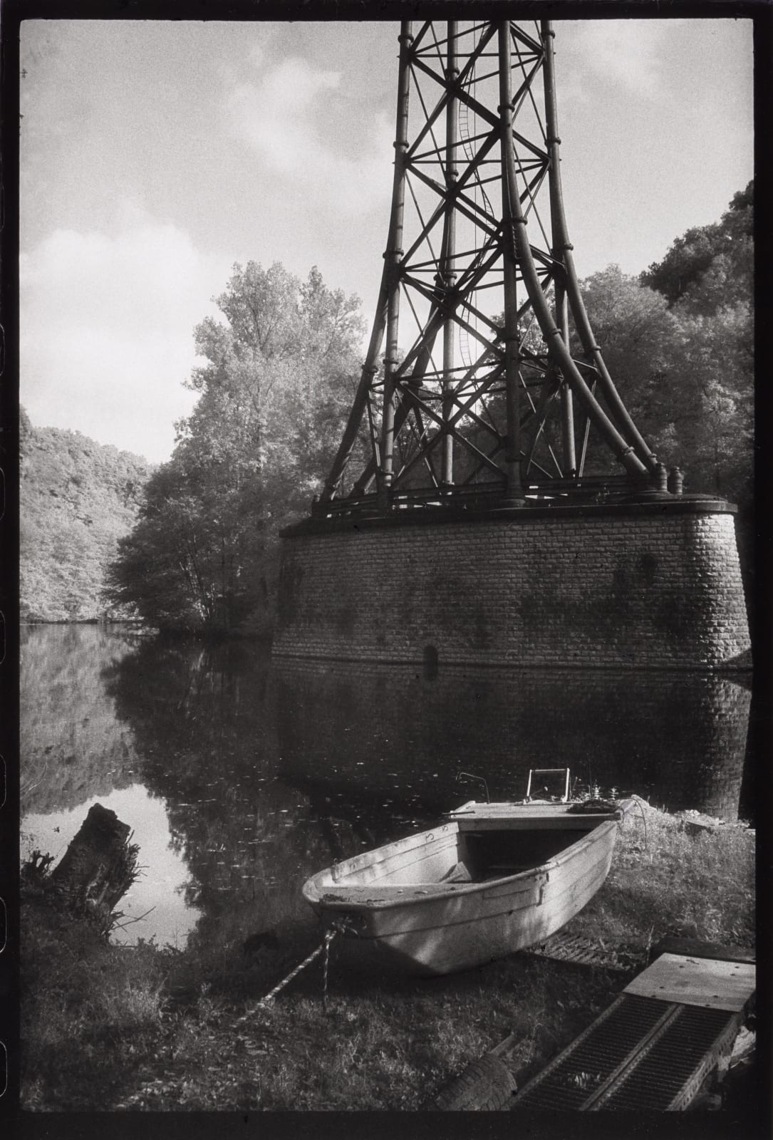 JANE HINTON, Eiffel's Rouzat Viaduc, 2008