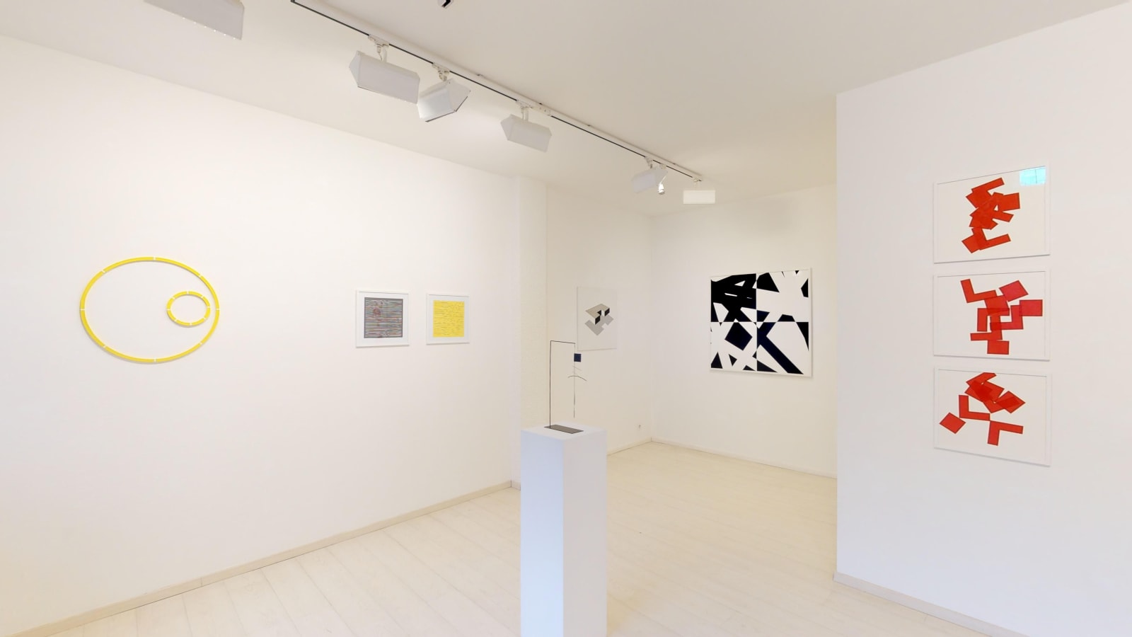 Petits Formats & Oeuvres sur Papier / exposition de groupe des artistes de la galerie / Oniris 2019-2020