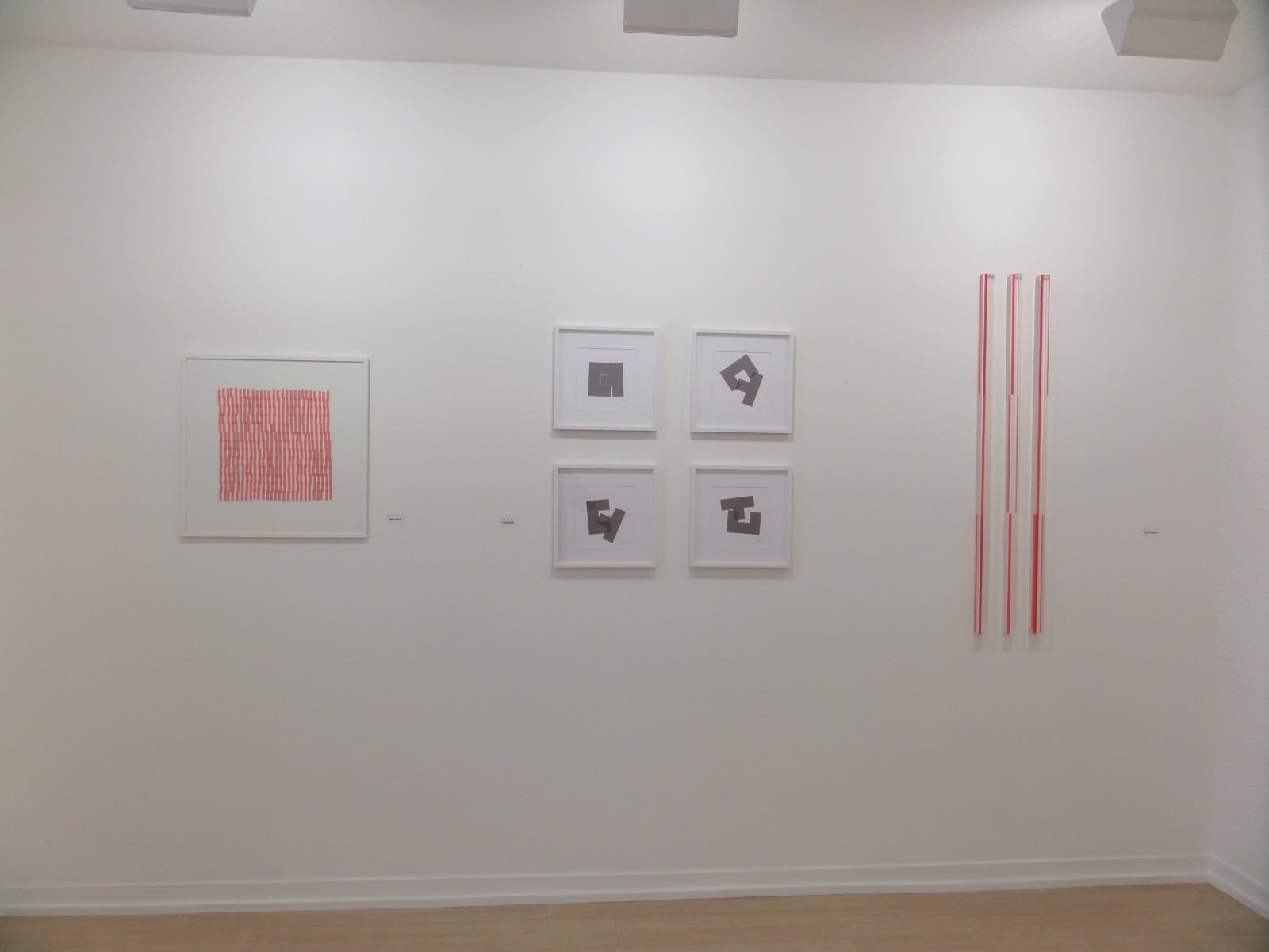 Petits formats & oeuvres sur papier / exposition de groupe des artistes de la galerie / Oniris 2014-2015