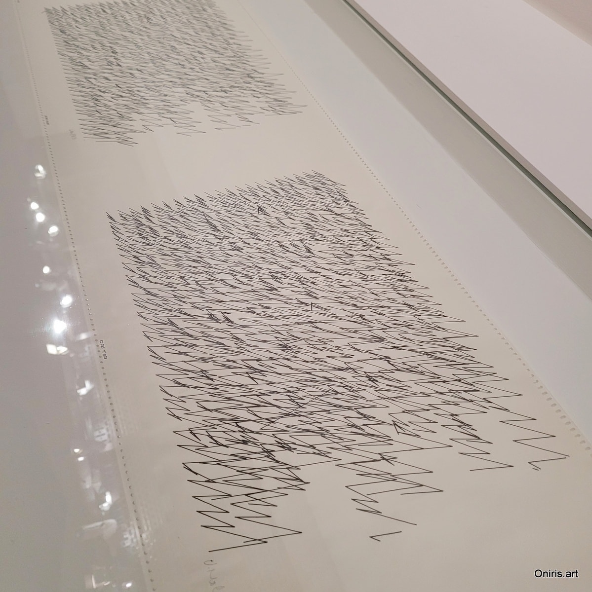 Vera Molnar - expo "Paris et Nulle Part Ailleurs" Palais de la Porte Dorée - Paris - sept. 2022