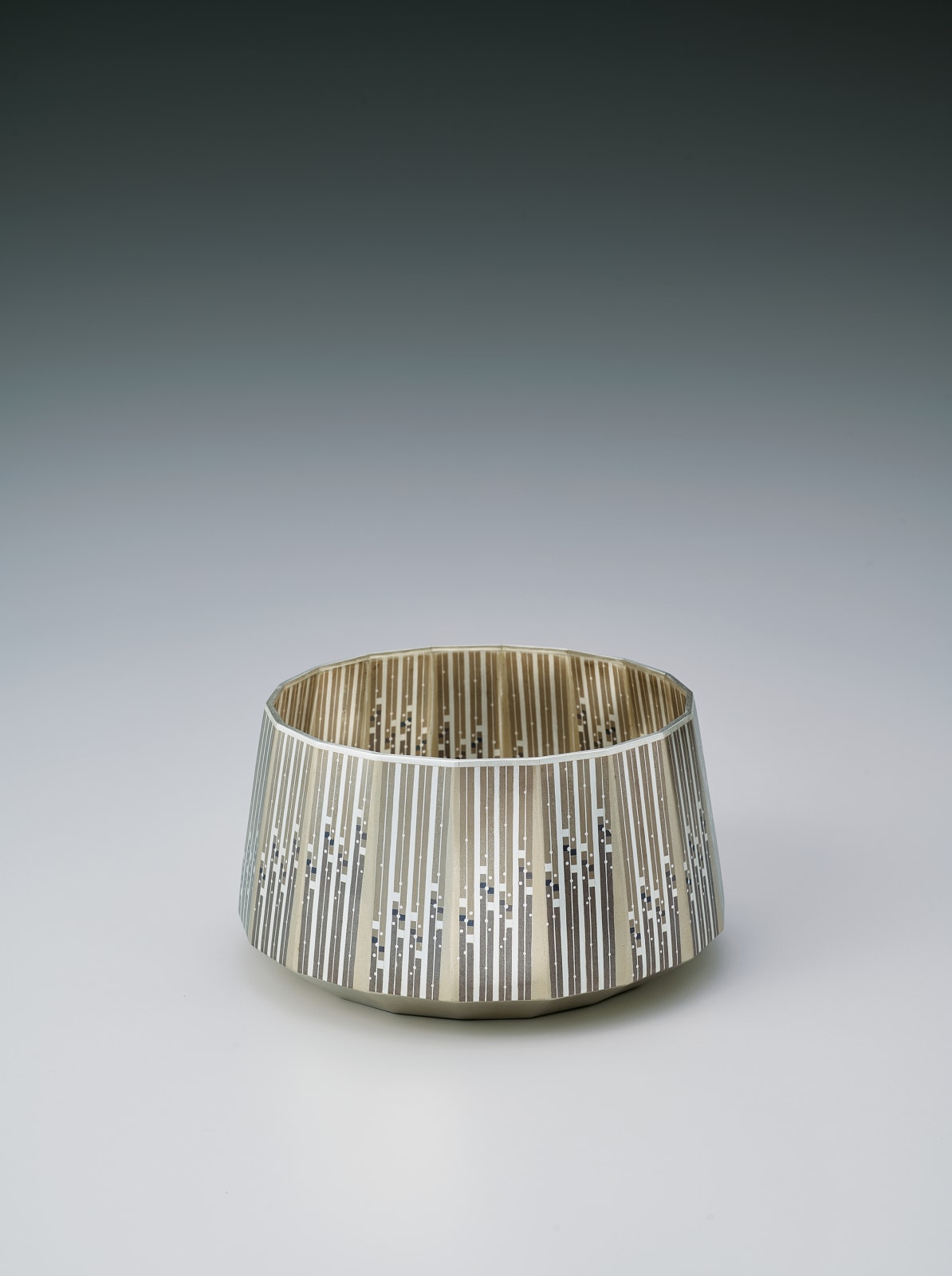 Okamoto Yoshiko, Hagiawase Bowl “Shunkyo” (Harmony of Spring), 2023