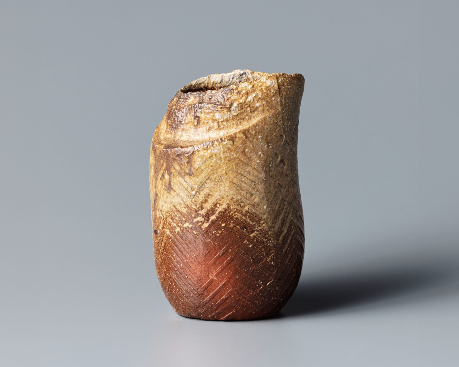 Isezaki Jun, “Breathing Clay”, 2023