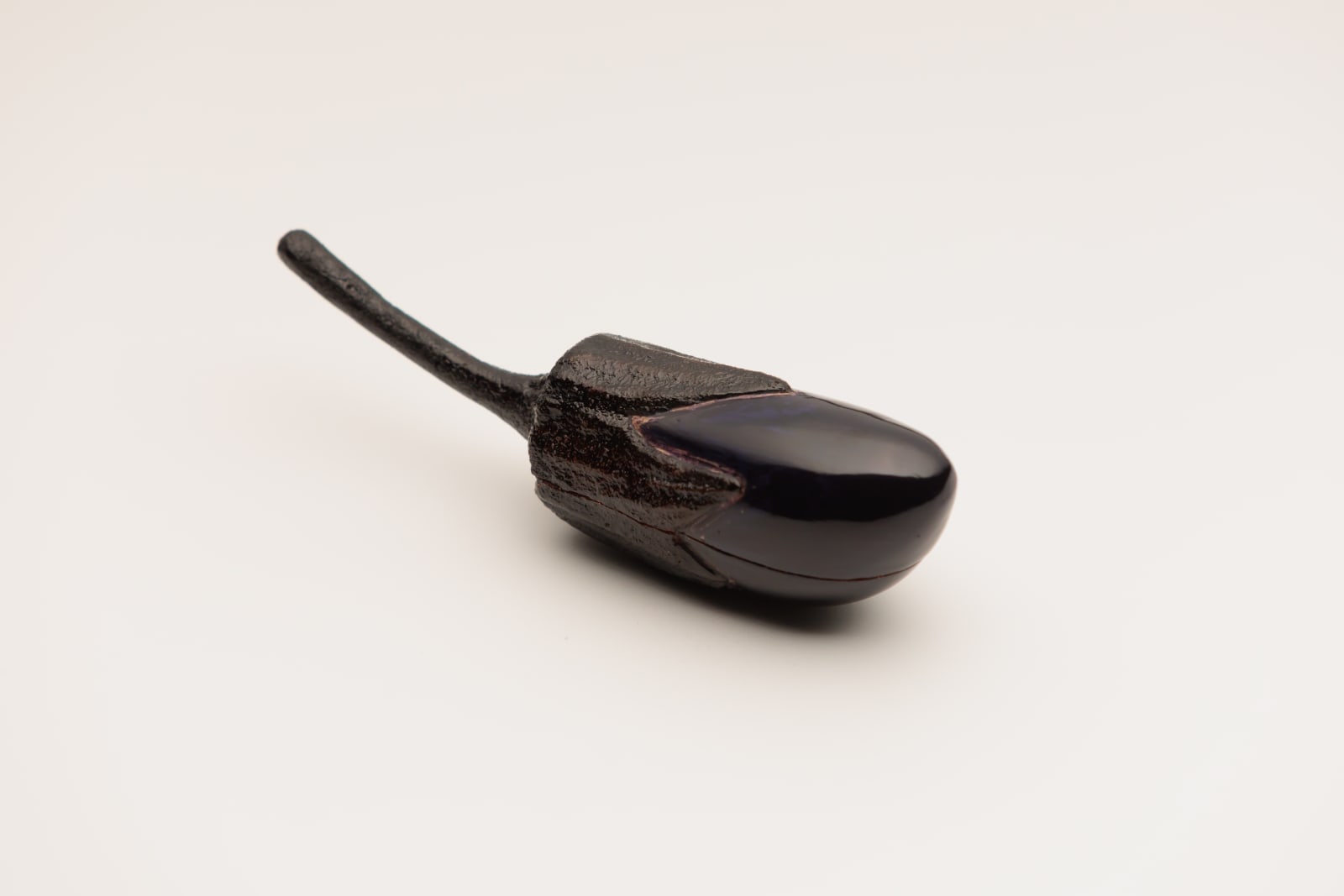 Chahira Issai of Senshudo, Kanshitsu Incense Container, “Eggplant”, 2023