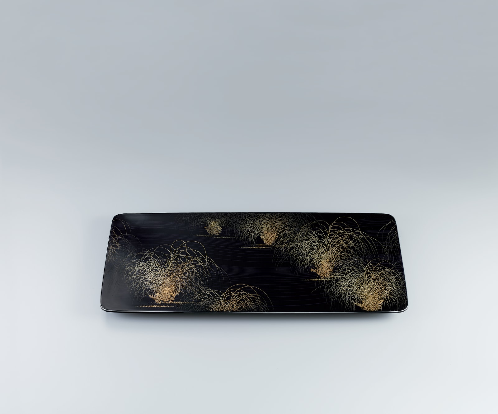 Mizushiri Seiho, Plate with Design in Chinkin and Inlay, “Cooling Breeze”, 2020