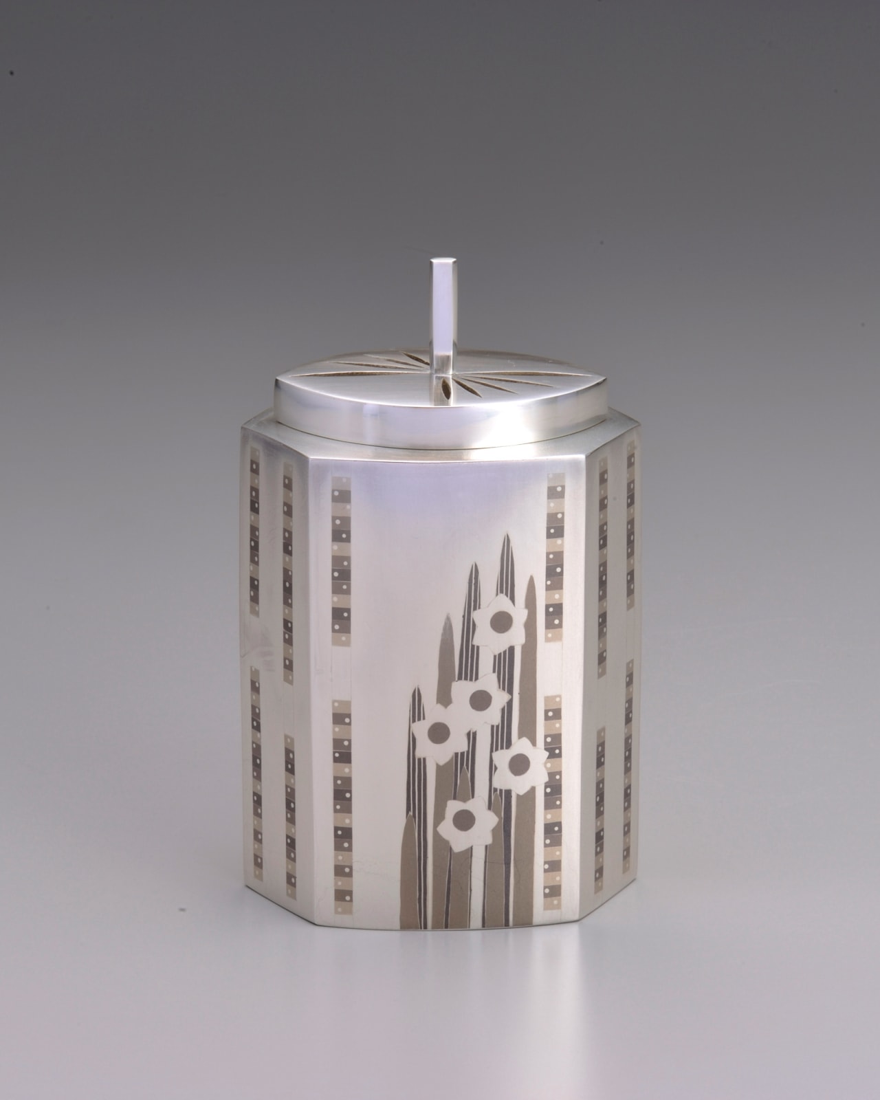 Okamoto Yoshiko, Hagiawase Incense Burner “Suisen” (Narcissus) , 2019