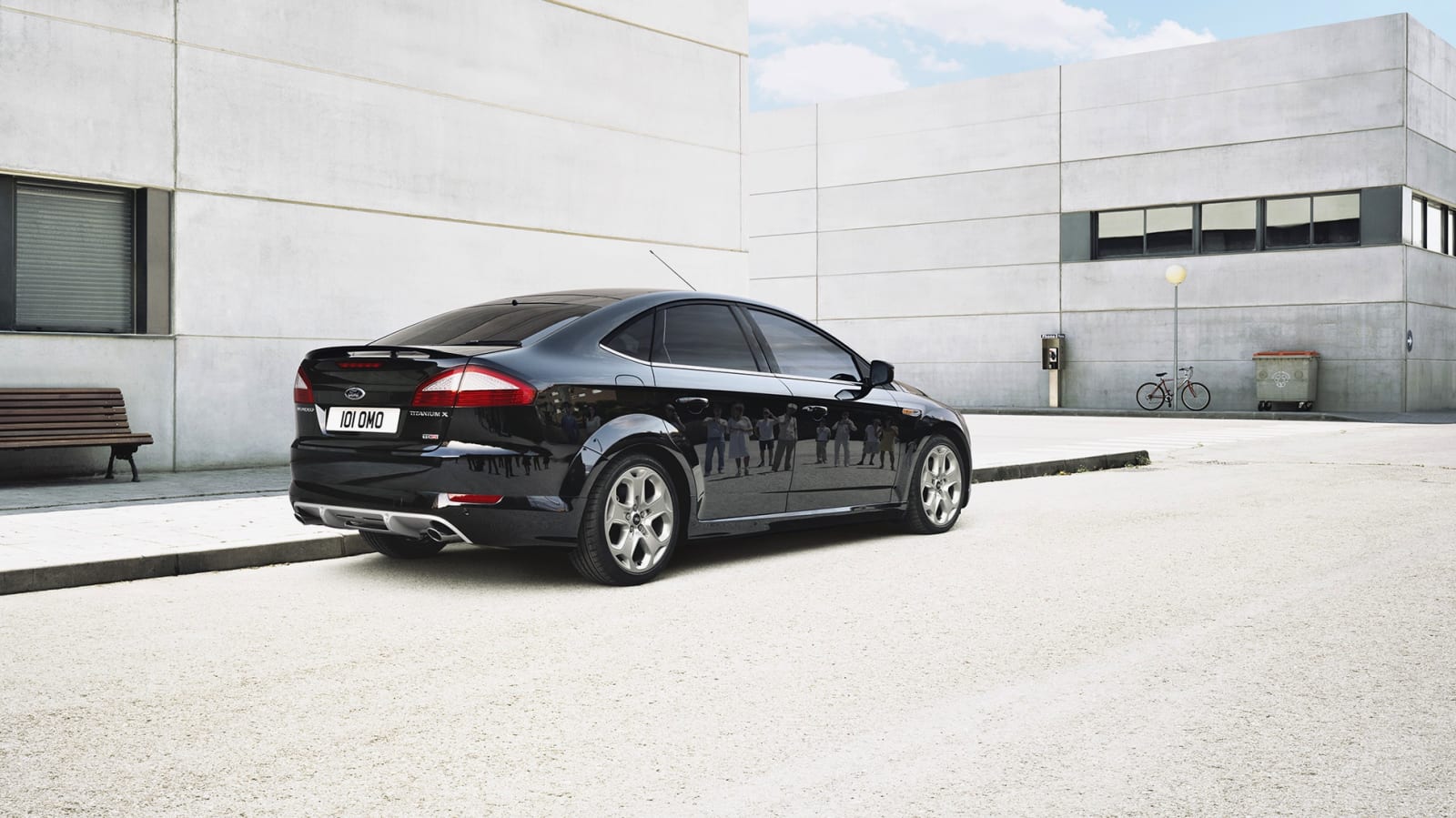 Ford Mondeo, Ogilvy, London