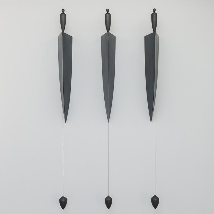 Osman Dinc - Plumb Man - 2017 - Steel, wood, graphite paint - 218 x 30 x 20 cm /...