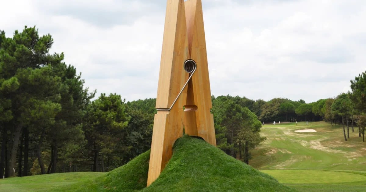 Mehmet Ali Uysal, Skin 2, 2010