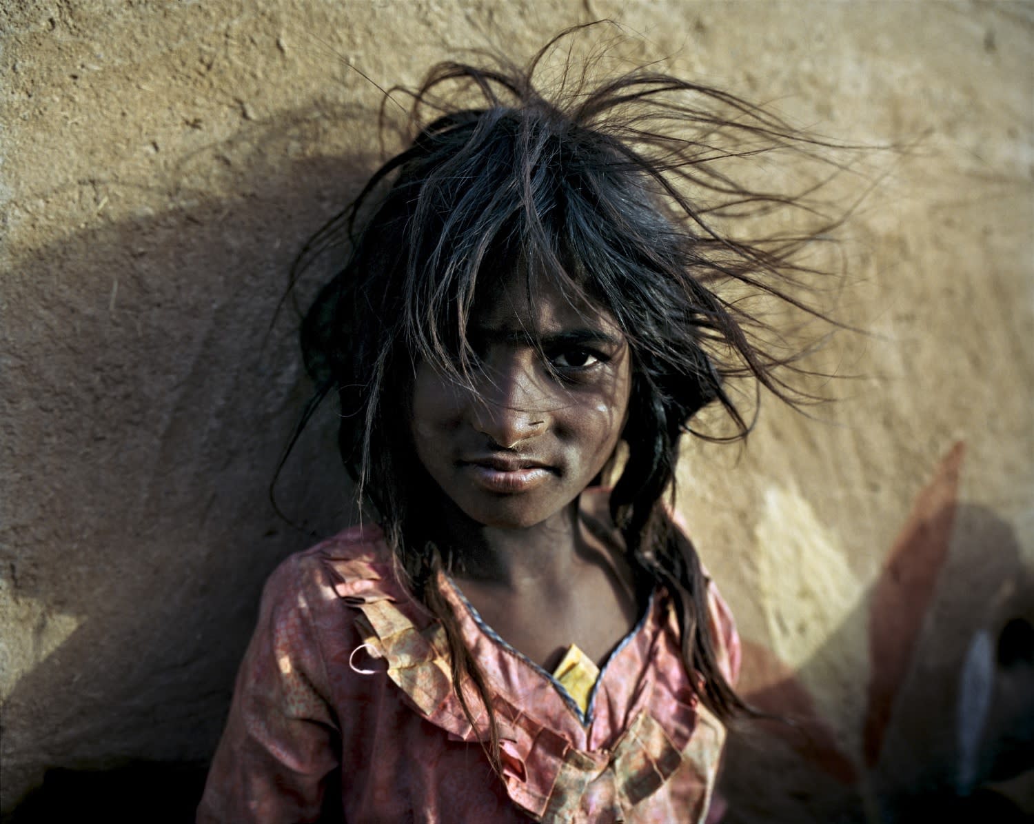 Joakim Eskildsen, From the series Roma, Sapera Girl, Jaisalmer District, India, 2000-06