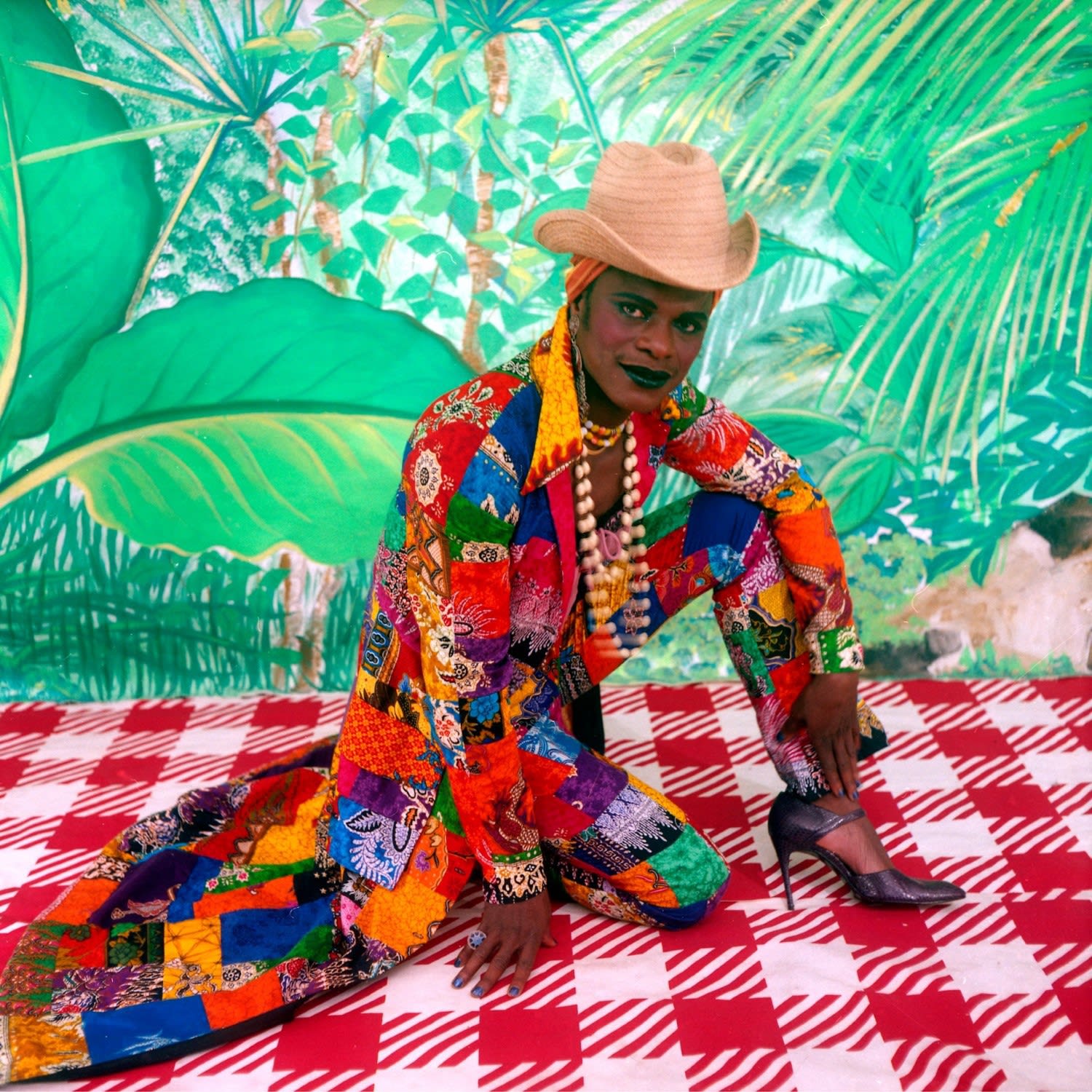 Samuel Fosso, From the series Tati, La femme libérée américaine dans des années 70, 1997