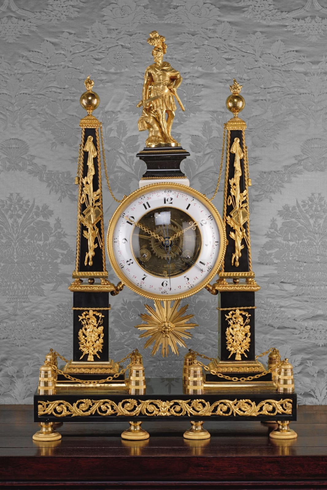 Unknown, A Louis XVI mantle clock of eight day duration, signed on the white enamel dial Cornu à Paris, Paris, date circa 1780 - 90