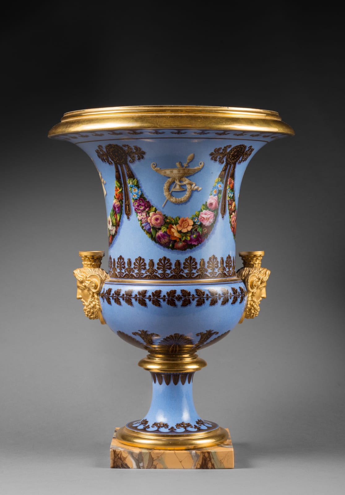Sèvres, A pair of Restauration Sèvres Medici vases, Paris, date circa 1823