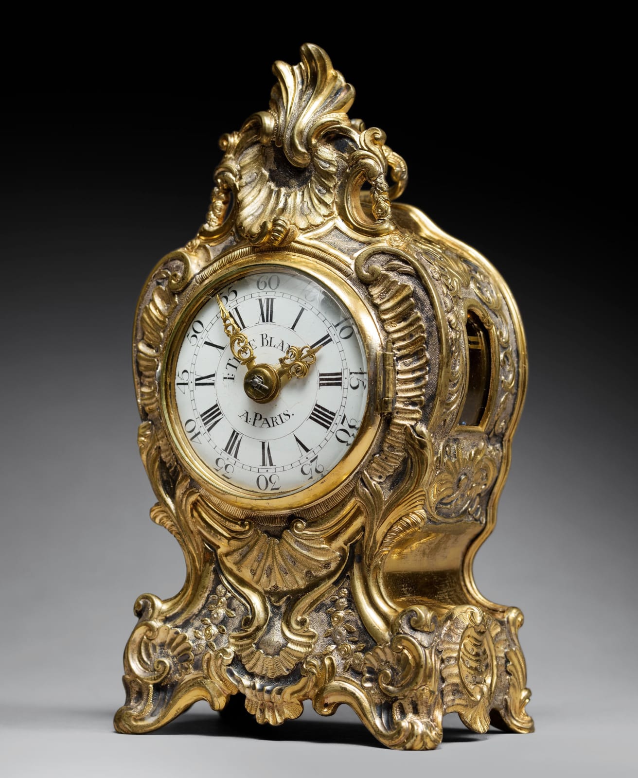 I. Têteblanche, A Louis XV quarter striking and repeating miniature travelling clock of short duration by I. Têteblanche, Paris, date circa 1750