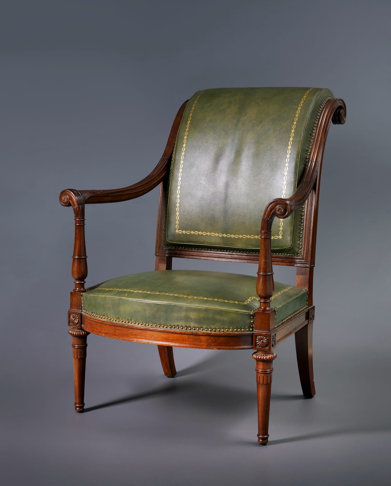 Unknown, A Louis XVI fauteuil, Paris, date circa 1785-90