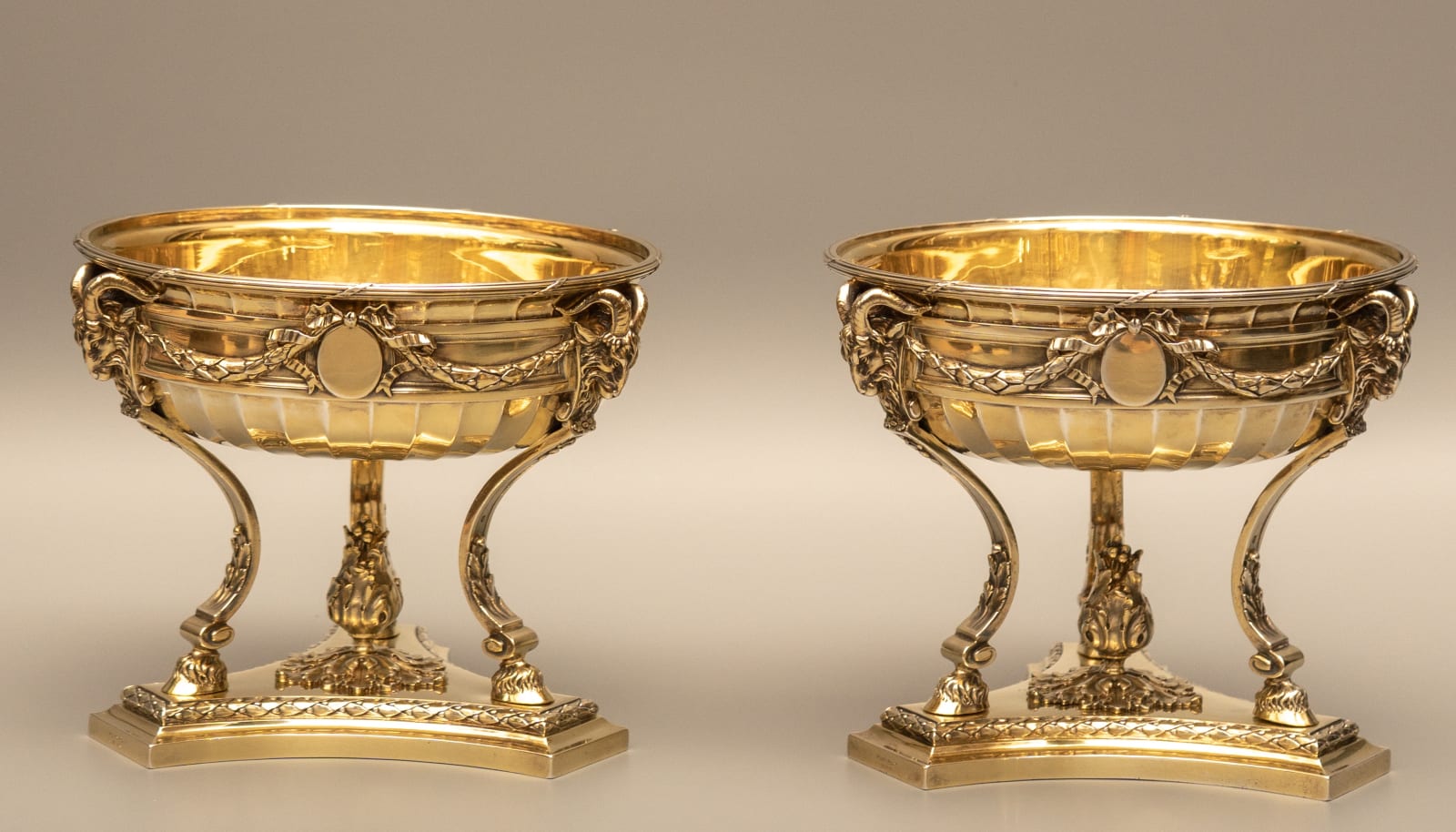 Puiforcat, A PAIR OF FRENCH LATE NINETEENTH CENTURY LOUIS XVI-EMPIRE STYLE SILVER-GILT DISHES, Paris, date circa 1890