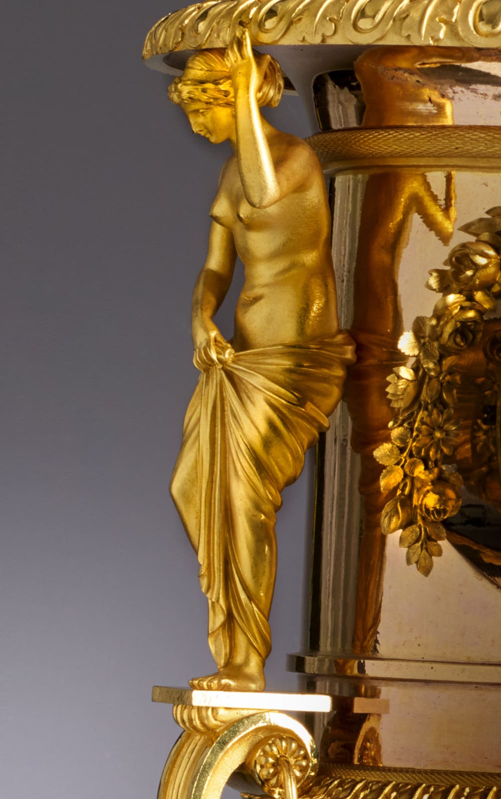Laurent, An Empire Medici vase-shaped mantel clock by Laurent à Paris housed in a case attributed to Pierre-Philippe Thomire, Paris, date circa 1810