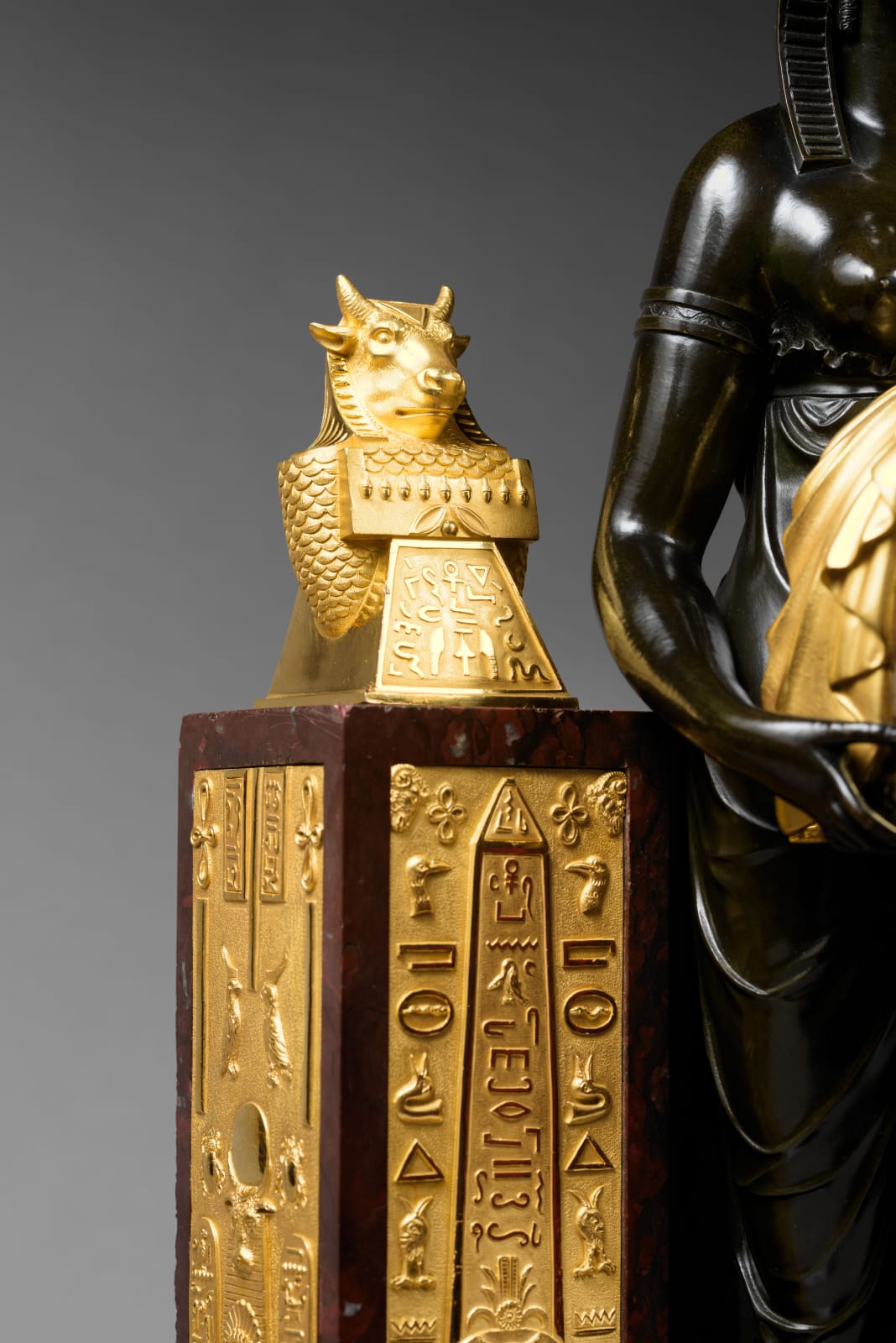 Mesnil, An Empire Pendule à L'Egyptienne, movement by Mesnil, case by Ravrio, Paris, date circa 1805-10