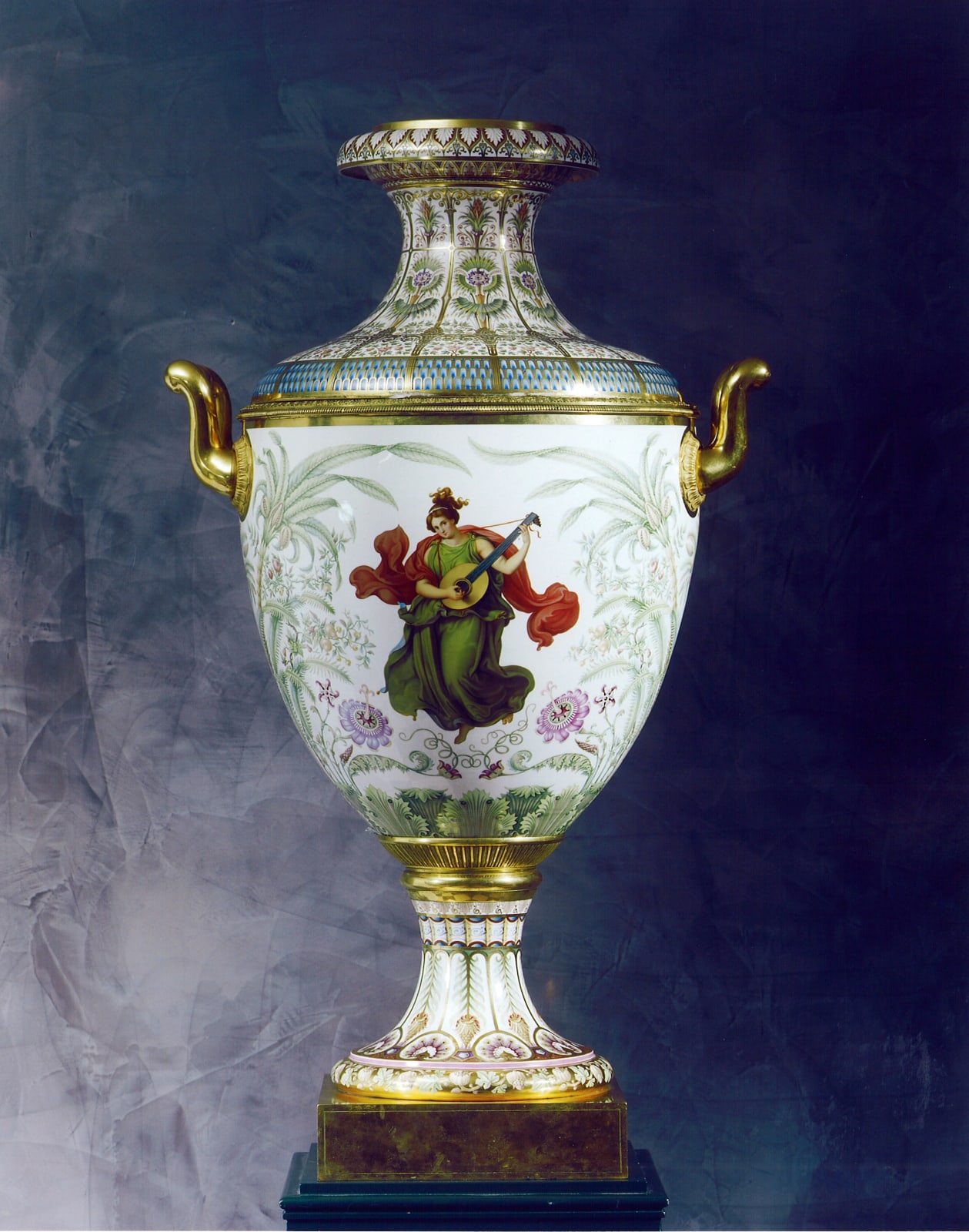 K.P.M. Königliche Porzellan-Manufaktur, Berlin, A Classical Munich Vase Sorte No 4, made by the Royal Berlin Porcelain Manufactory, Berlin, date circa 1840