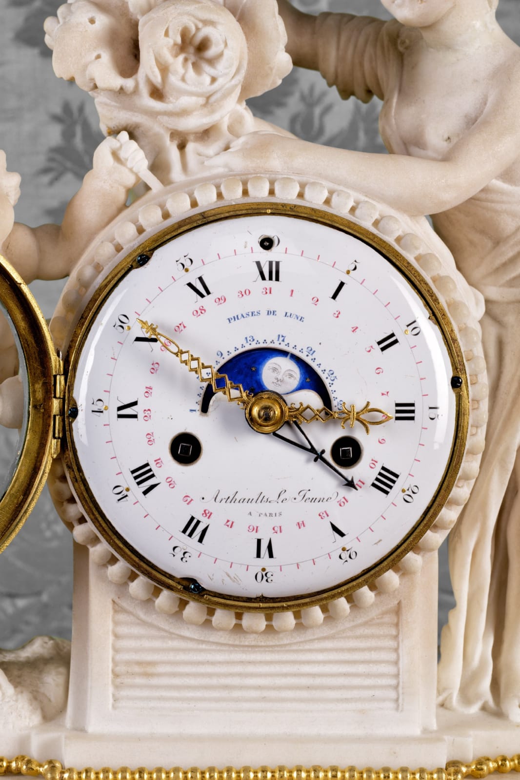 François Arthault , A Louis XVI mantel clock by Arthaults Le Jeune à Paris, Paris, date circa 1785