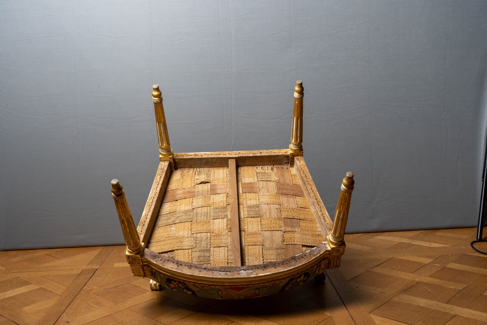 Noël-Toussaint Porrot, A pair of Louis XVI painted and gilt wood fauteuils, Paris, circa 1780
