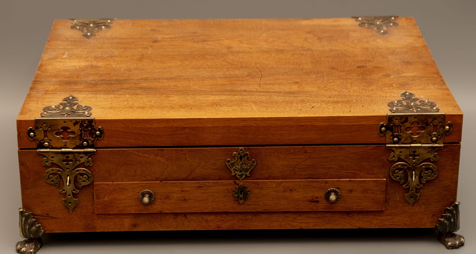 Giovanni Battista Cristofanetti, A LATE NINETEENTH CENTURY PORTUGUESE LOUIS XVI-STYLE STIRLING SILVER AND SILVER GILT CUTLERY CANTEEN, Lisbon, Portugal, date circa 1890-1900