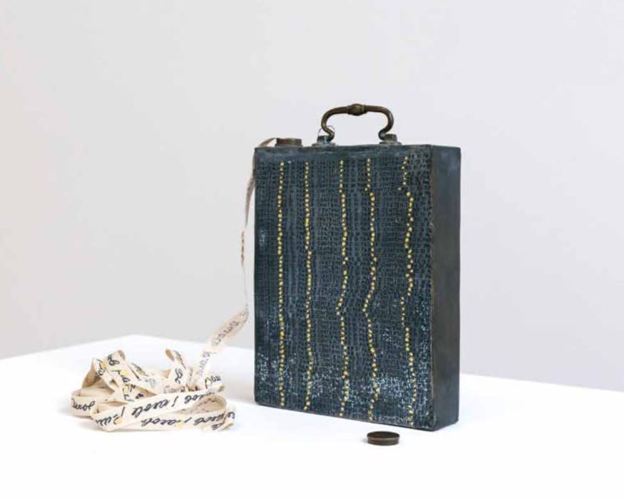 Contenitore di Parole [Container of Words], 2023