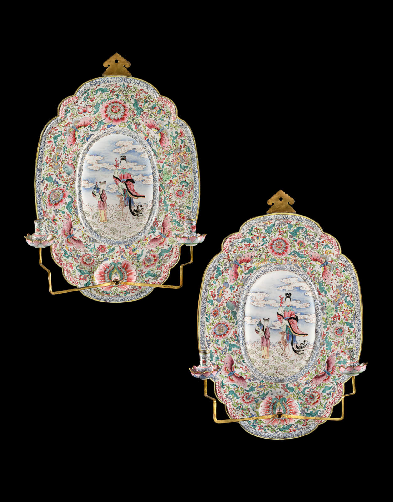 A PAIR OF CHINESE FAMILLE ROSE ENAMEL SCONCES, QIANLONG PERIOD (1736 - 95)