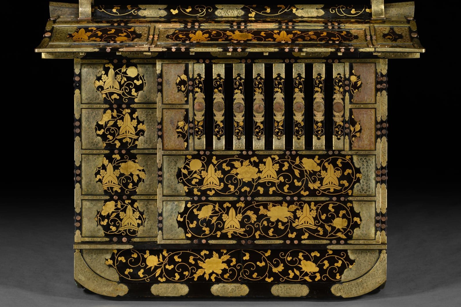 A GILT-COPPER AND GOLD MAKI-E LACQUER PALANQUIN OR NORIMONO , JAPAN, 18TH - 19TH CENTURY