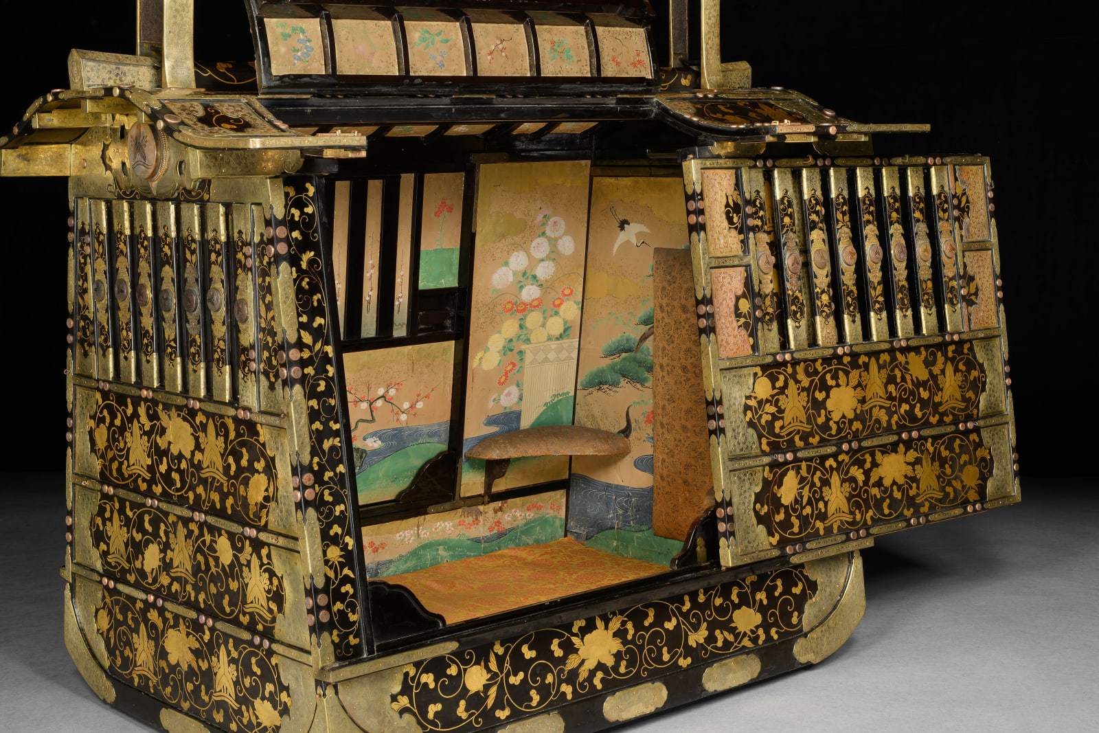 A GILT-COPPER AND GOLD MAKI-E LACQUER PALANQUIN OR NORIMONO , JAPAN, 18TH - 19TH CENTURY